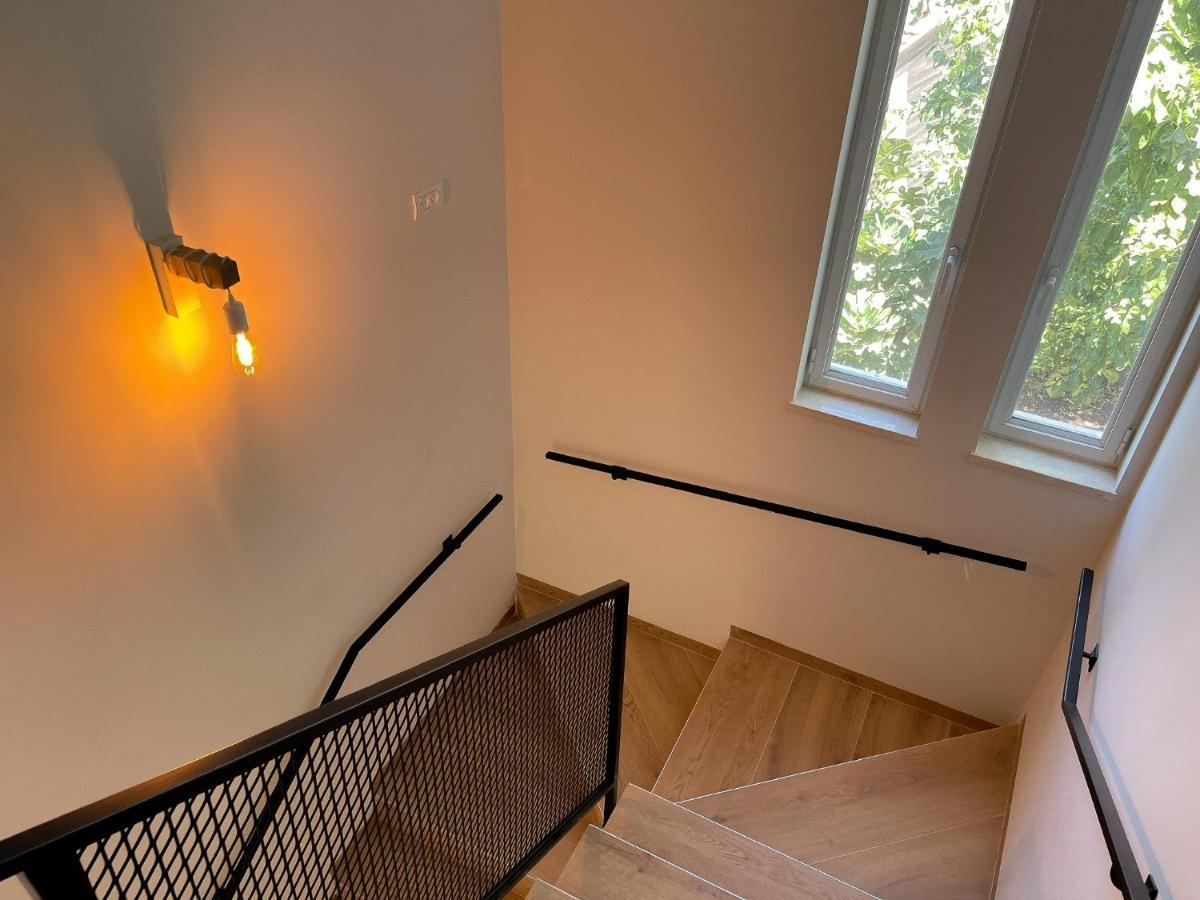 הבית הלבן בכפר בלום Villa ภายนอก รูปภาพ